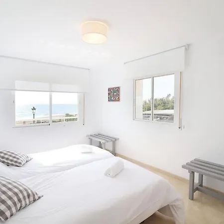Amazing 3bedroom Flat With Seafront Views & Pool By Sharingco Apartment Marbella