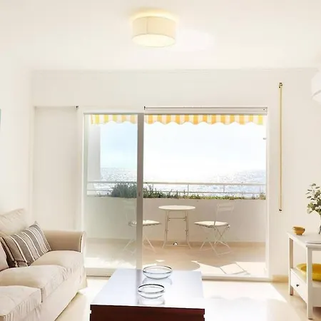 Apartment Amazing 3bedroom Flat With Seafront Views & Pool By Sharingco Marbella